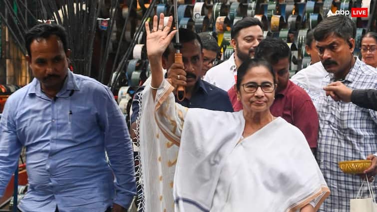 6 सीटों पर ममता बनर्जी की TMC ने उतार दिए कैंडिडेट्स, देखें- पूरी लिस्ट