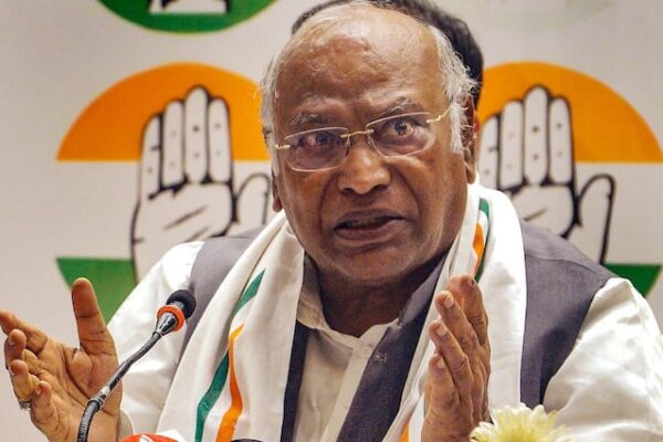 One Nation One Election: ‘एक देश एक चुनाव असंभव’, पीएम मोदी के बयान पर खरगे का पलटवार