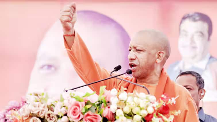 Maharashtra Elections 2024 Yogi Adityanath shines BJP wins 17 seats out of 18 where he has campaigned