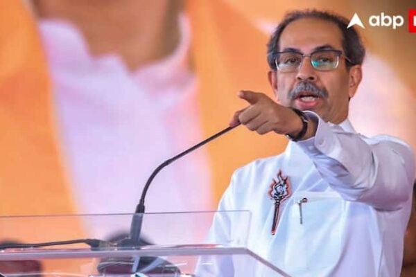 Uddhav Thackeray Slams Eknath Shinde says true Shiv Sainik never stabs anyone in the back Shivsena Narendra Modi
