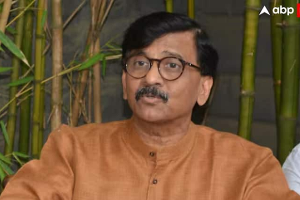 ‘महाराष्ट्र चुनाव में बांटा जा रहा पैसा’, संजय राउत ने महायुती पर लगाए गंभीर आरोप; चुनाव आयोग को भी लिया लपेटे में