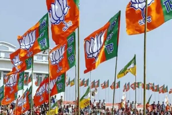 Delhi Assembly Election 2025 BJP Eyes On Poorvanchal Voters UP Bihar Leaders will Come To Interact With These People ANN