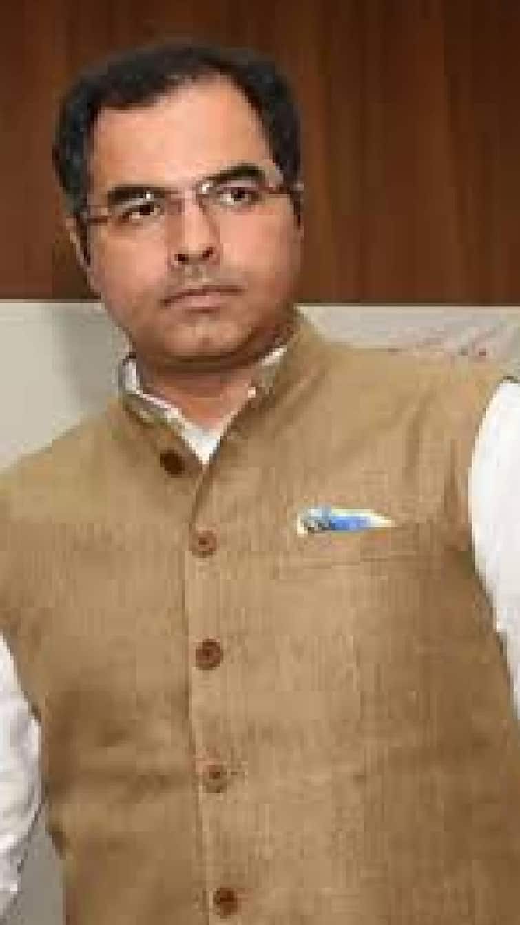 Delhi Election: वोटर लिस्ट वाले आरोपों पर चुनाव आयोग ने दी सफाई | ABP SHORTS