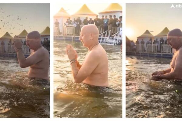 Maha Kumbh 2025 anupam kher TooK holy dip in Ganga Prayagraj in Maha Kumh share Video | Maha Kumbh 2025: त्रिवेणी संगम में पवित्र स्नान कर अनुपम खेर की आंखें से बहने लगे आंसू, वीडियो शेयर कर लिखा