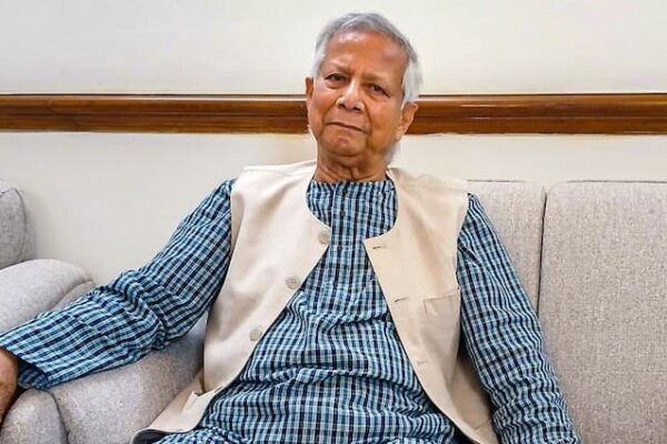 भारत से शेख हसीना ने यूनुस सरकार को ललकारा, बांग्लादेश ने इंडिया को लेकर कह दी बड़ी बात