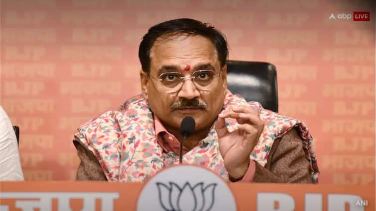 Delhi Assembly Election Result 2025: रुझानों में बीजेपी आगे, मुख्यमंत्री के सवाल पर क्या बोले दिल्ली BJP प्रमुख?