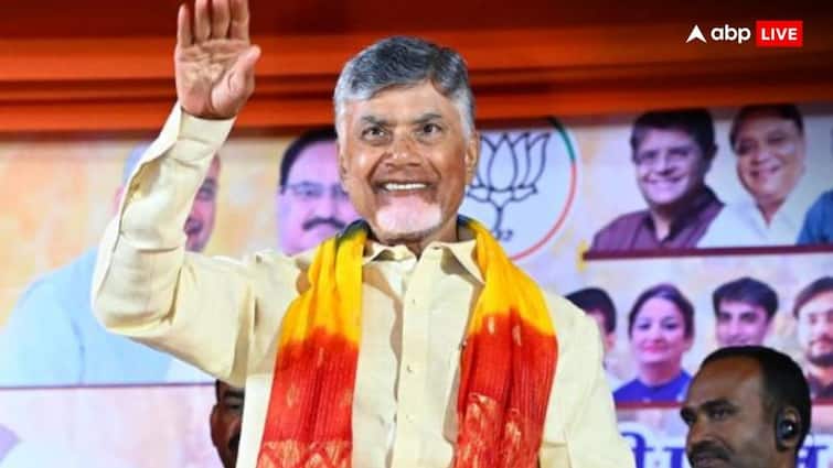 Delhi Assembly Election Chandrababu Naidu rally in Shahdara praises Modi government Manifesto also predicted victory of BJP ANN