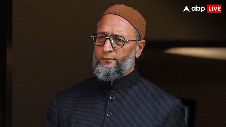 Delhi Assembly Election Asaduddin Owaisi slams Modi Kejriwal over water Garbage in Okhla Says they are dealer not leader 