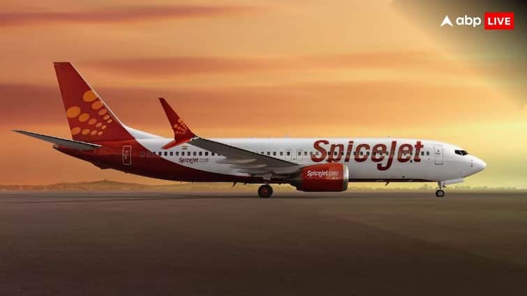 dubai to pune SpiceJet big mistake ruckus airport passengers protest know whole matter