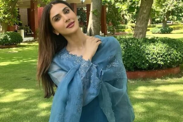 कभी होटल में किया था काम फिर बनीं बॉलीवुड एक्ट्रेस, जानें- कितनी पढ़ी-लिखी हैं वाणी कपूर?