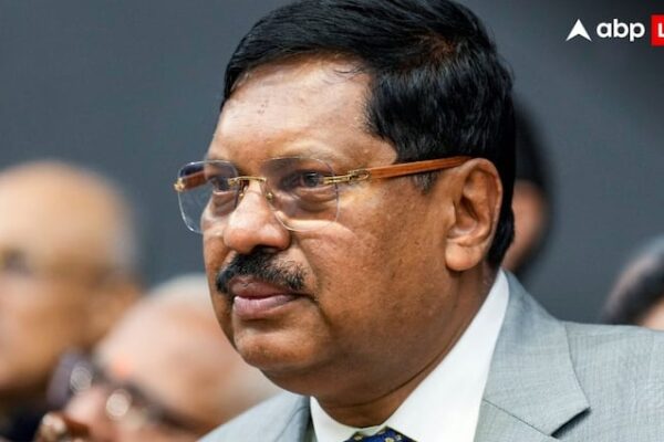 ‘केवल विदेशी डिग्री नहीं, भारत में कानूनी माहौल जरूरी’, चीफ जस्टिस गवई की नसीहत