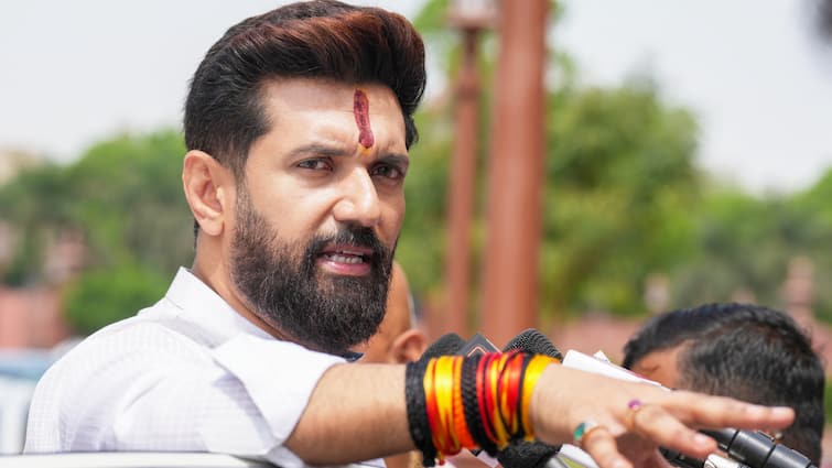 Bihar Elections: ‘2 सीटें कम-ज्यादा मायने नहीं रखतीं, लेकिन…’, चिराग पासवान ने रख दी बड़ी शर्त!