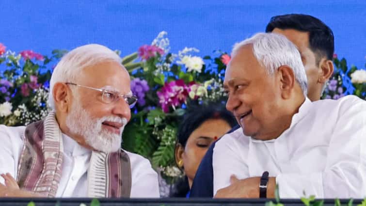 बिहार में फंसा चुनाव तो किंगमेकर बन सकता है पीएम मोदी का ये पुराना ‘दोस्त’, वरिष्ठ पत्रकार ने किया चौंकाने वाला दावा