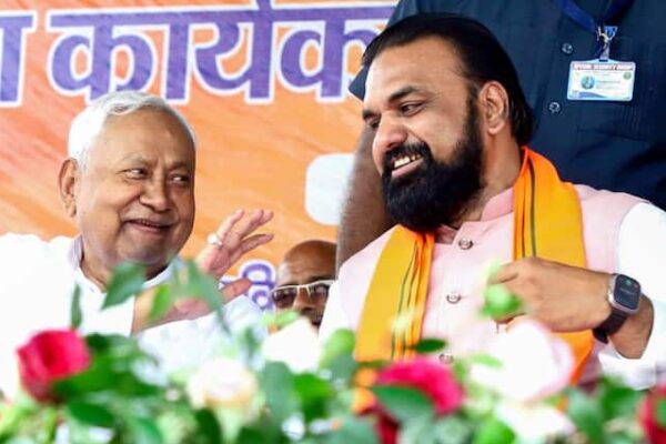 बिहार विधानसभा चुनाव में कितनी सीटों पर लड़ेगी BJP और JDU? सामने आया सीट शेयरिंग का फॉर्मूला