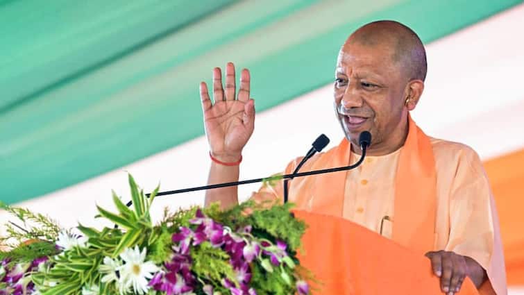 बिहार में CM योगी की धुआंधार चुनावी सभाएं, सीवान-भोजपुर और बक्सर में जनता को करेंगे संबोधित