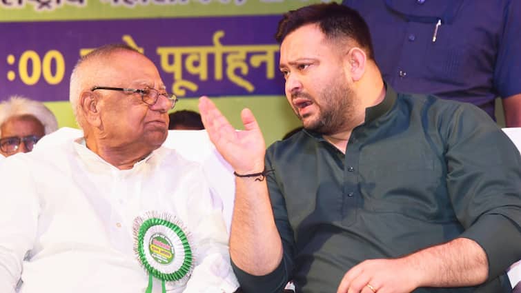 Bihar Elections 2025: RJD नेता का बड़ा चुनावी प्लान! बिहार की इन 2 सीटों से लड़ सकते हैं तेजस्वी यादव