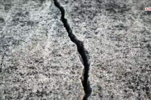 भूकंप से कांपी धरती, महसूस किए गए दो झटके, हिलती इमारतों का सामने आया खौफनाक वीडियो