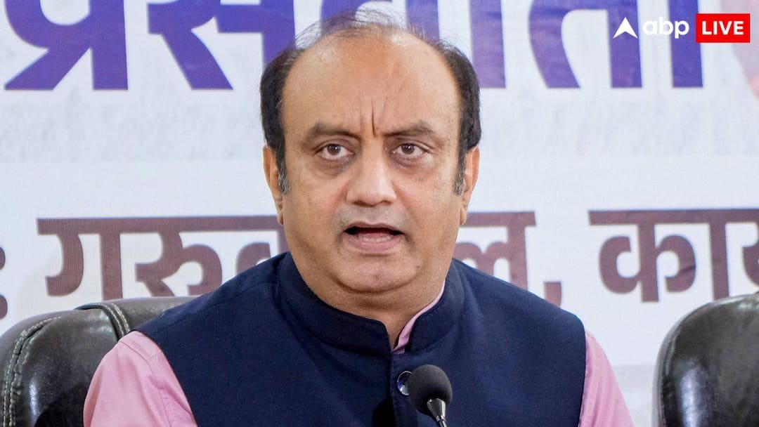 ‘साबित करें या माफी मांगें’, विधायकों को तोड़ने के आरोपों पर सुधांशु त्रिवेदी ने उमर अब्दुल्ला पर साधा निशाना
